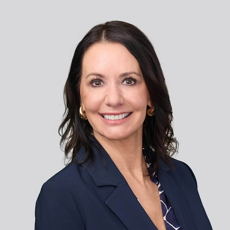 kari middleton headshot